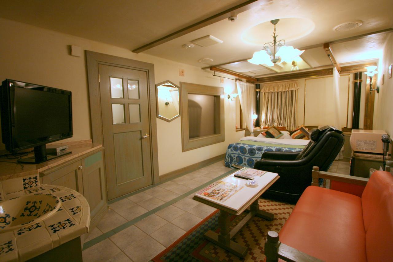 Hotel Provance No Machini Sakuranomiya (Adults Only) Ōsaka Exterior foto